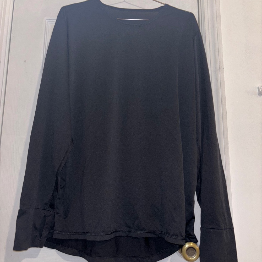 Amazon Essentials Black Long Sleeve Sun Shirt size Medium